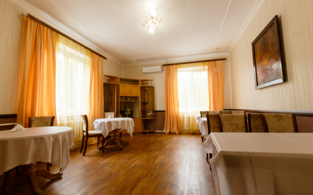 Zvezdnyij Hotel