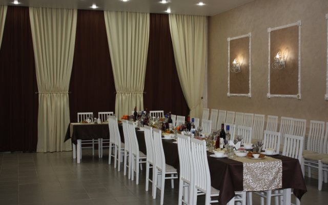 Na Valge Hotel
