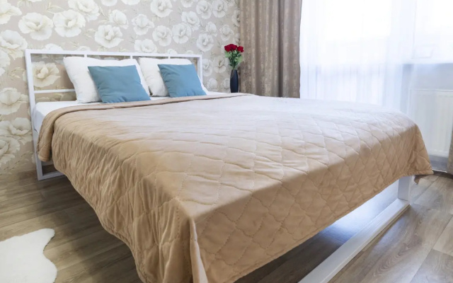 Prince Apartments С240