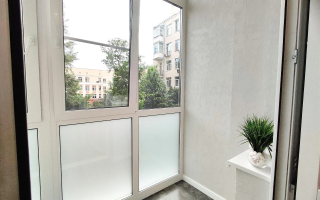 Studiya Lyuks Flat