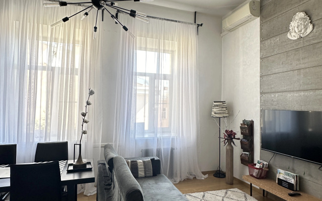 Апартаменты на Большой Московской