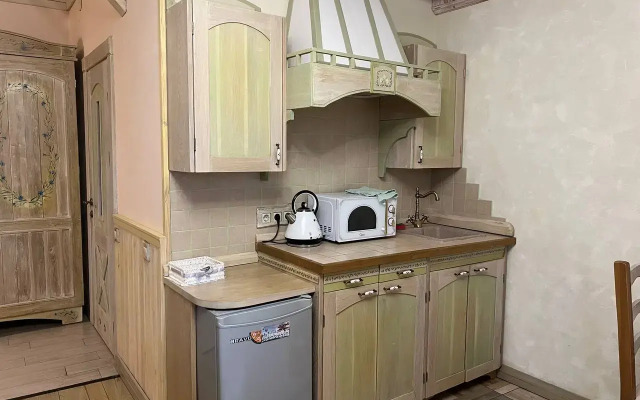 Provans Apartments