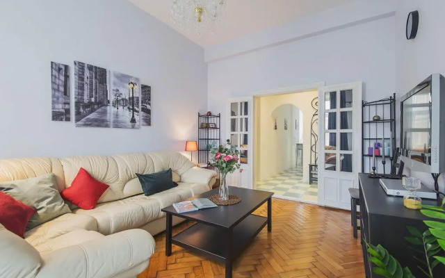 Квартира GM Apartments Трёхкомнатная рядом с Кремлем