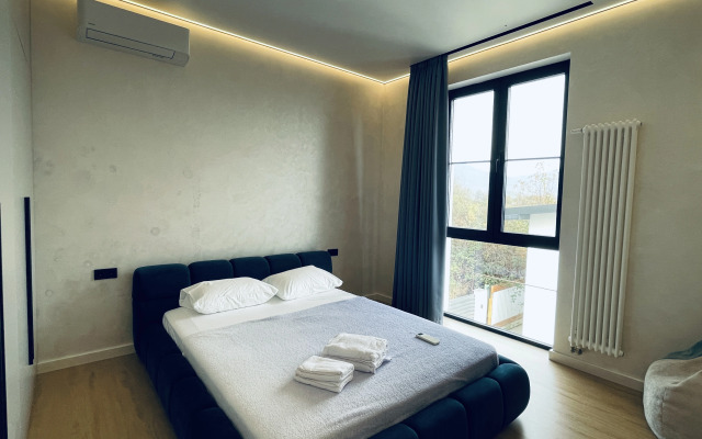 S Basseynom I Baney Villa