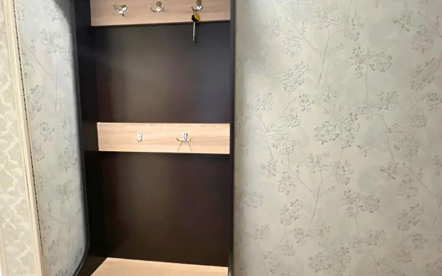 Trekhkomnatnye v Tsentre Kislovodska Apartment