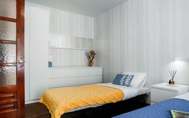 Na Budyonnovskoy 195 Flat