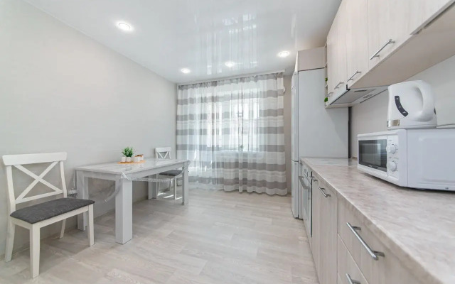 prostornaya i uyutnaya v epicentre zhizni Zasheksninskogo rajona Flat