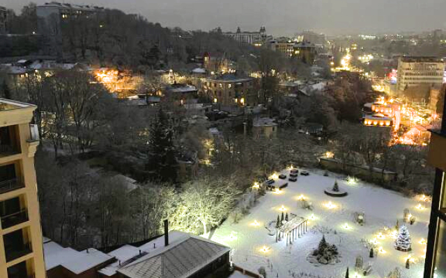 Апартаменты Грин Парк 84/1