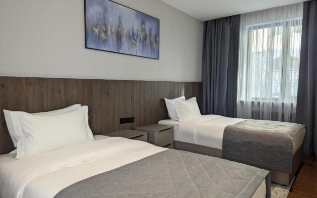 Raavah Aparthotel