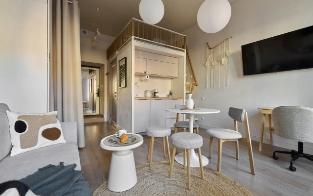 Апартаменты С.Утками в центре С-Пб | Дизайнерская студия Свет с антресолью