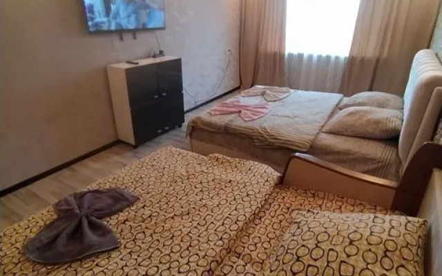 Tryokhkomnatnye Nebesnyy uyut Aparts Apartments