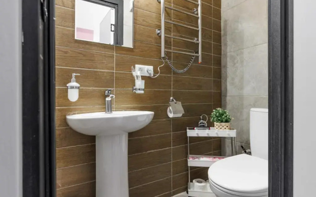 Апартаменты Стильный апартамент на Окружной