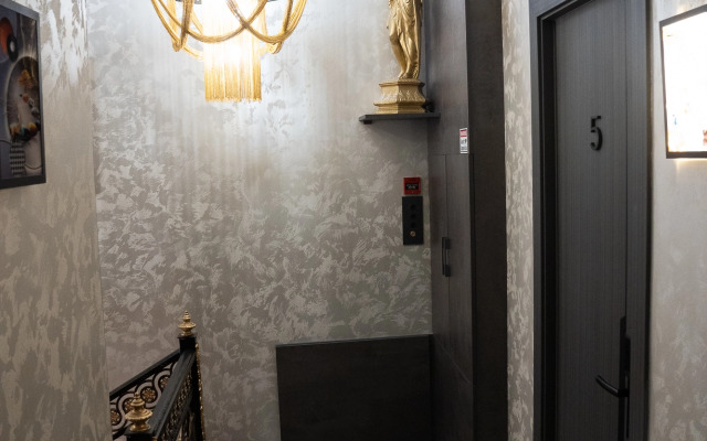 Prime Suites Hotel