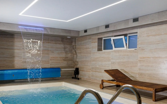 U Greka Guest House