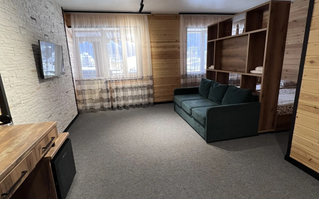 Gostinica Alatau-Luks