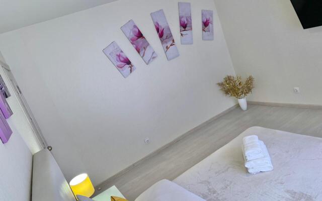 Апартаменты GoldApart на Таганской