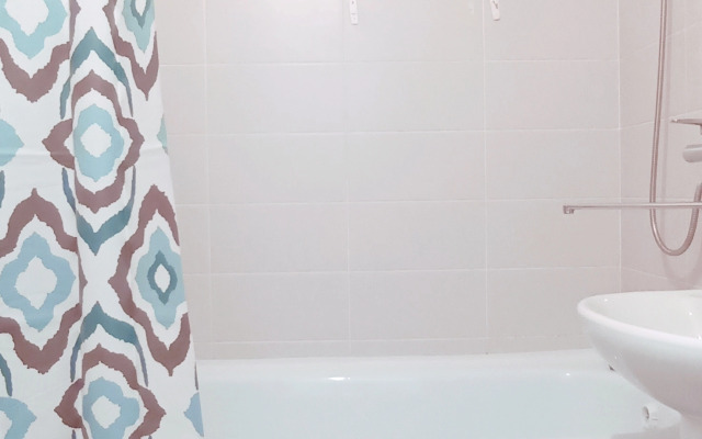 Na Ulitse Arkhitektora Aleksandrova 4 Flat