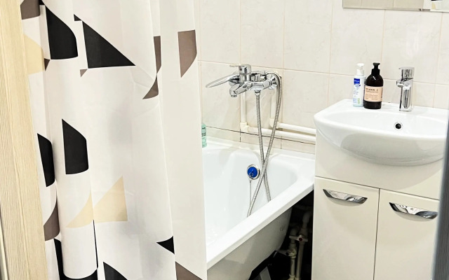 Апартаменты на Короленко 16