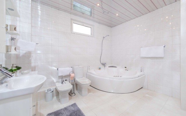 V Samom Tsentre Sochi Private House
