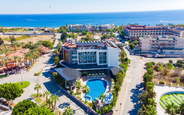 Отель Istanbul Beach