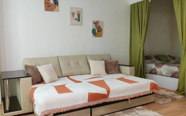 V Novom Gorode Flat