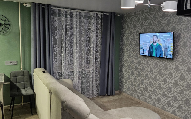 Тa Volzhskoj naberezhnoj 177 Apartments