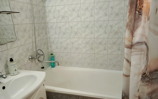 Uyutnaya dvukhkomnatnaya kvartira Flat