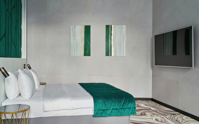 ApeironSpace Hotel