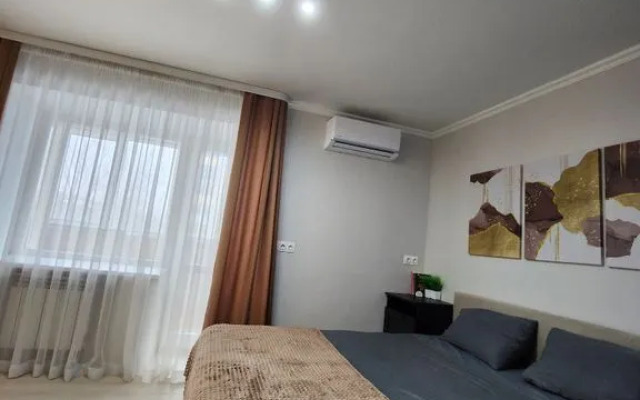 Yevrodvushka V Tsentre Goroda Flat