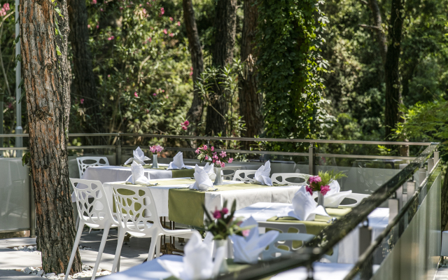 Pine Club Apart Hotel