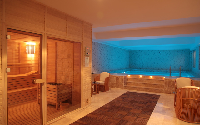 Oscar Resort Hotel