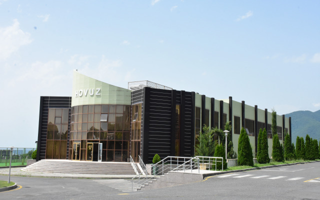 Arena Qakh Hotel