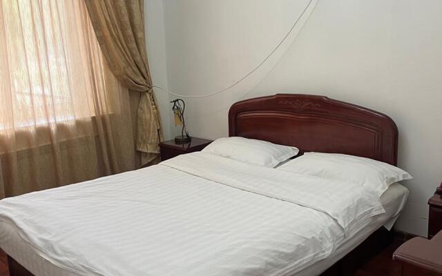 Ark MS Hotel