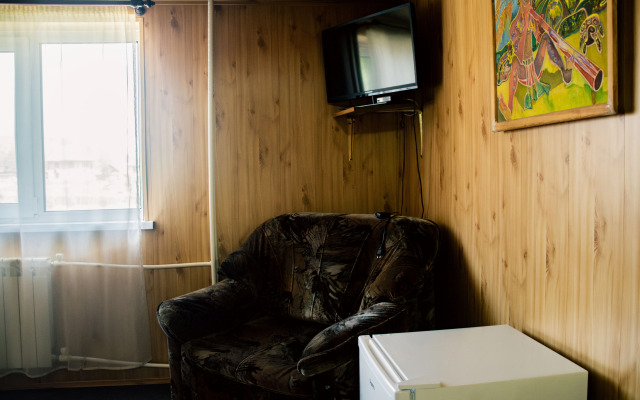 Manzherok Guest House
