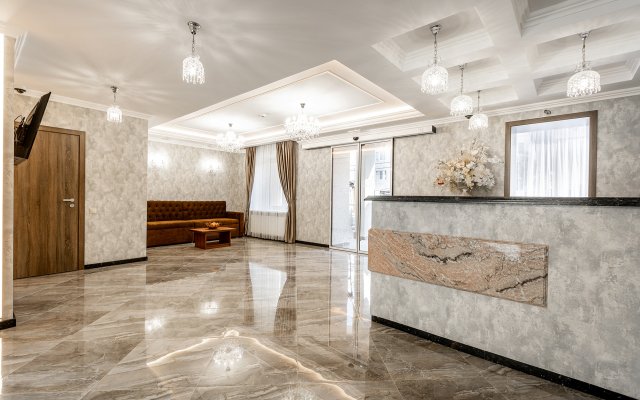 Yuzhnyie Nochi Hotel