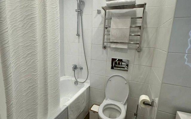 Апартаменты Стильная студия Riva на 21 этаже