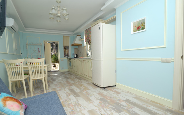 Apartments on Chekhov Street Heart of Yalta