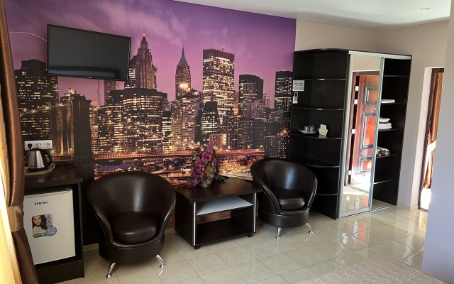 Ray Hotel
