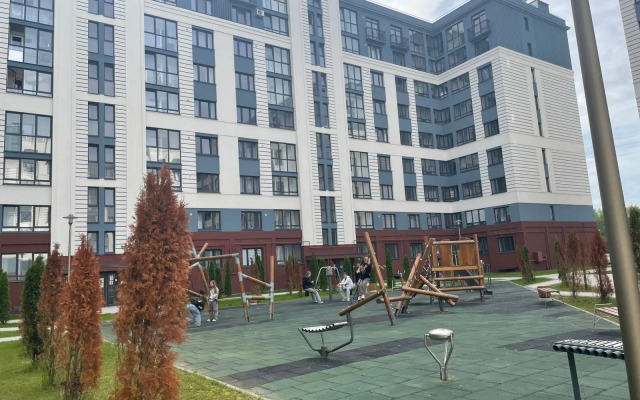 Dvukhkomnatnaya Okolo Zh/d Vokzala Selma Flat