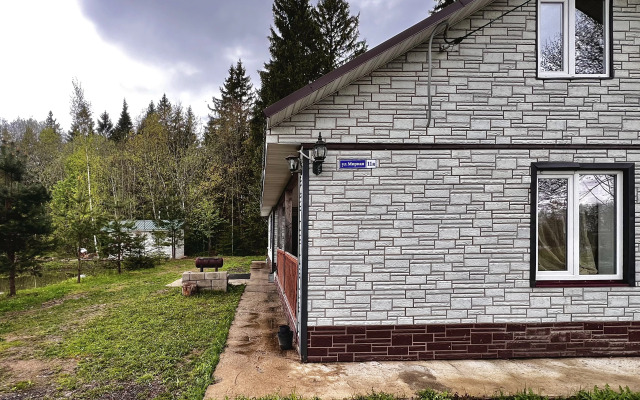 Гостевой дом Загородный таунхаус на берегу собственно водоёма