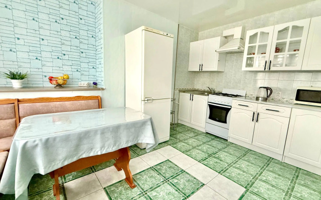 2-Kv V Tsentre Sochi Dlya 5 Chelovek Flat