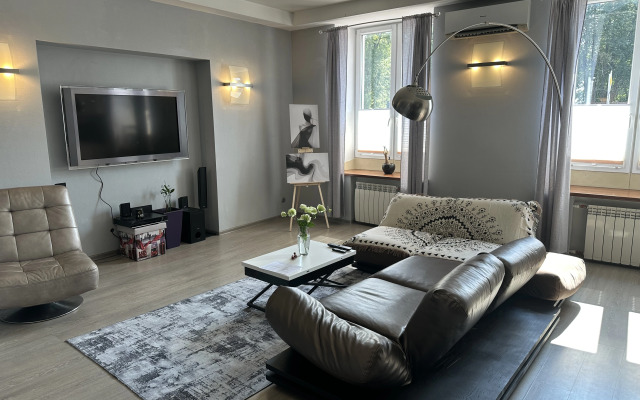 Dvuhkomnatnye na Sutki Apartments