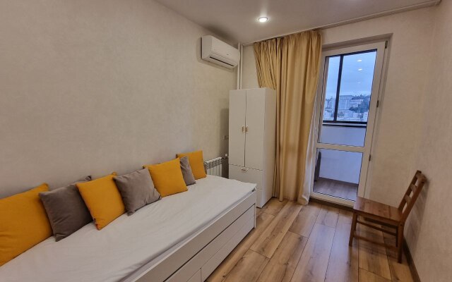 V Samom Tsentre Sochi  Flat