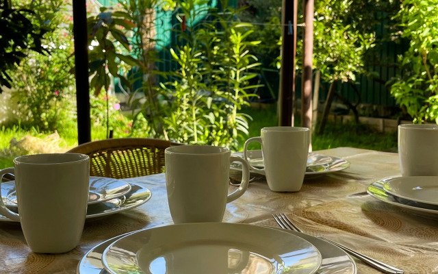 Chastny Kottedzh u reki Private house