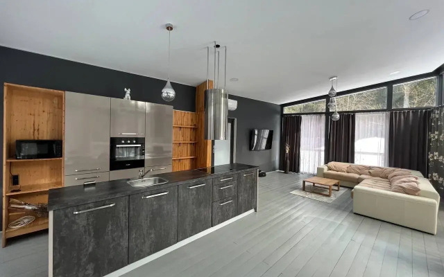 Коттедж 200 м2 на Участке 15 Соток - фото 2