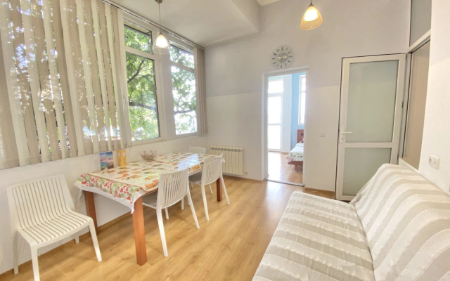 Grand S Balkonom I Vidom Na More 3/7 Apartment