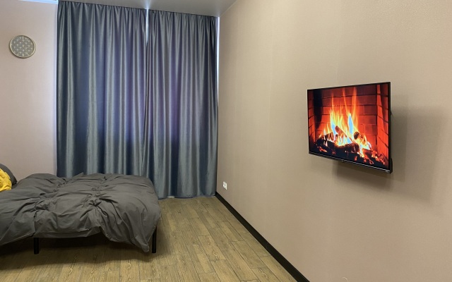 Студия в центре около УдГУ, стадиона Зенит, Арена