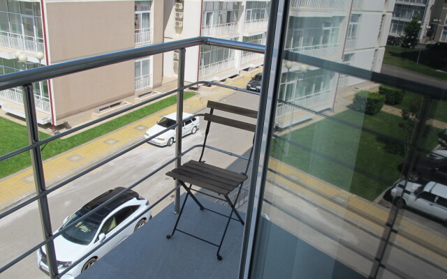 Na Bulvare Nadezhd 8/2 Apartments