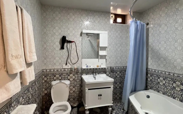 Suzangaron Boutique Hotel