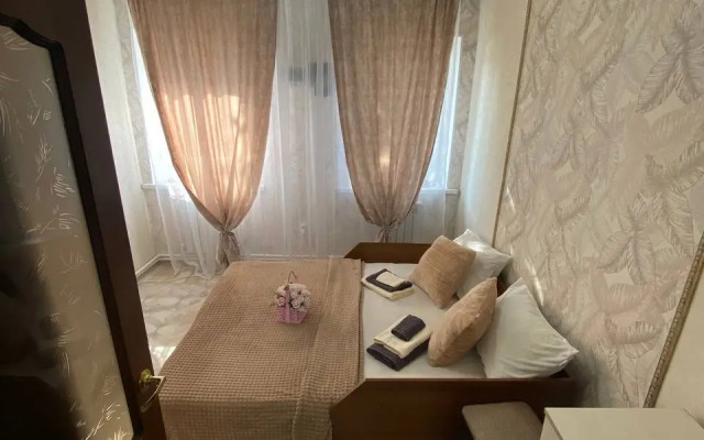Uyutnaya V Istoricheskom Tsentre Goroda Flat
